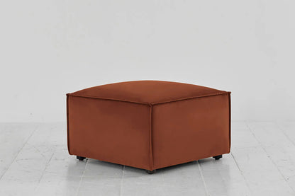 Model 03 Ottoman, Umber