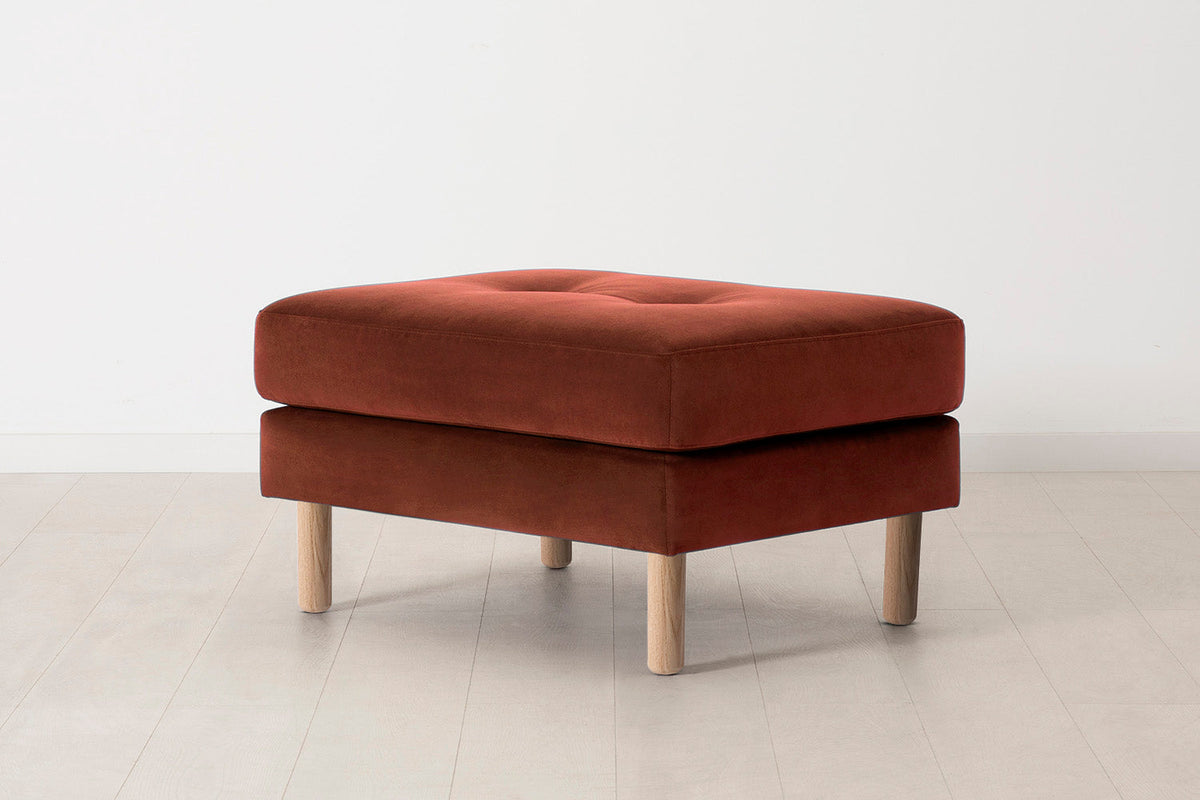 Model 04 Ottoman, Oak / Brick