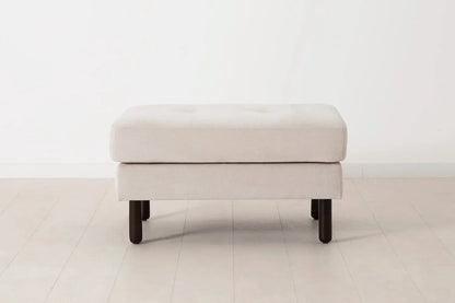 Model 04 Ottoman Chalk image 01