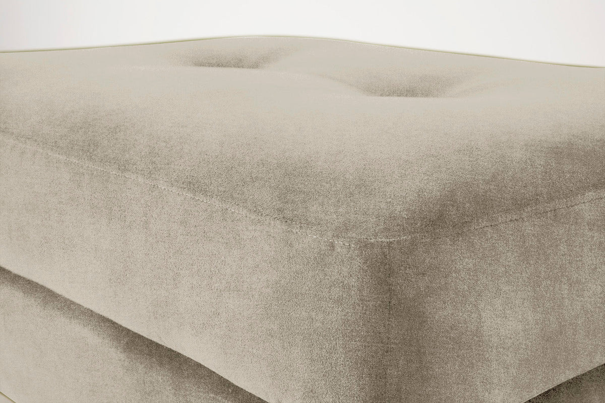 Model 04 Ottoman, Flax