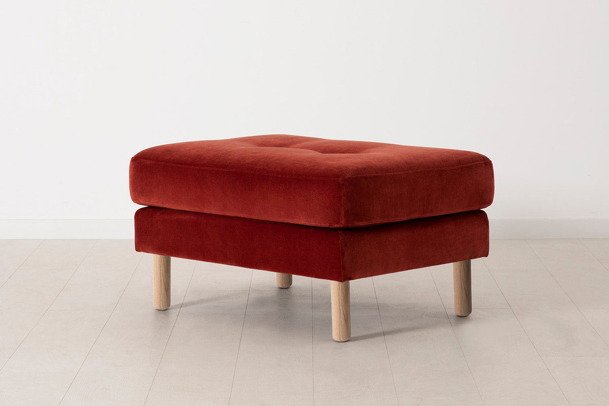 Model 04 Ottoman, Oak / Harissa