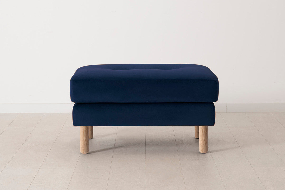 Model 04 Ottoman, Oak / Indigo