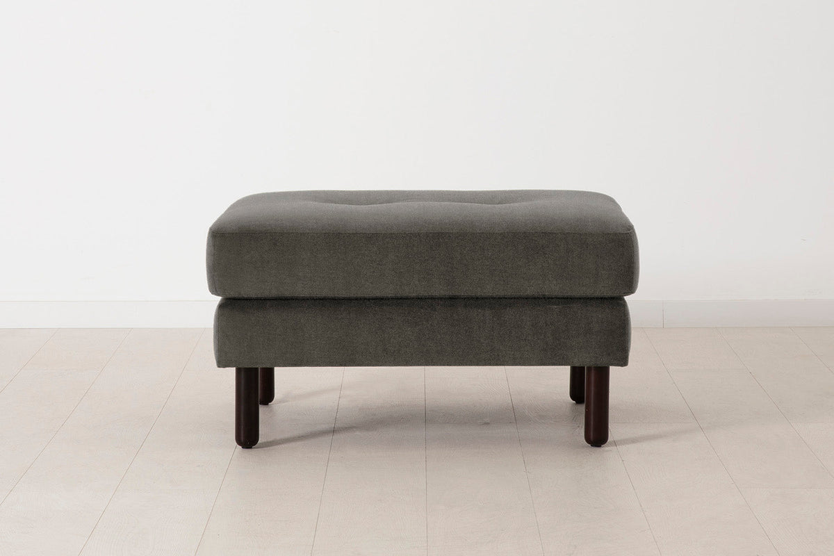 Model 04 Ottoman, Mink