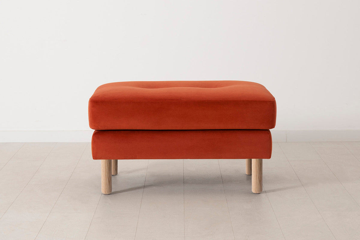 Model 04 Ottoman, Oak / Paprika
