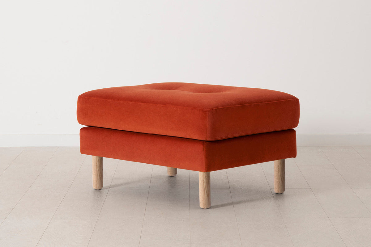 Model 04 Ottoman, Oak / Paprika