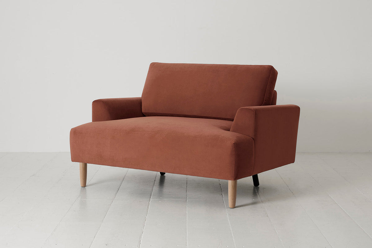 Model 05 Loveseat, Oak / Brick