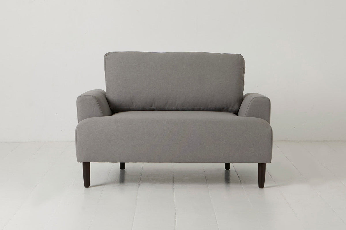Model 05 Loveseat, Risso