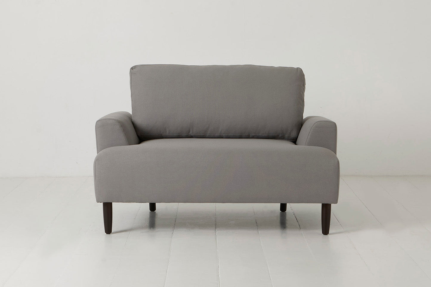 Model 05 Loveseat, Risso