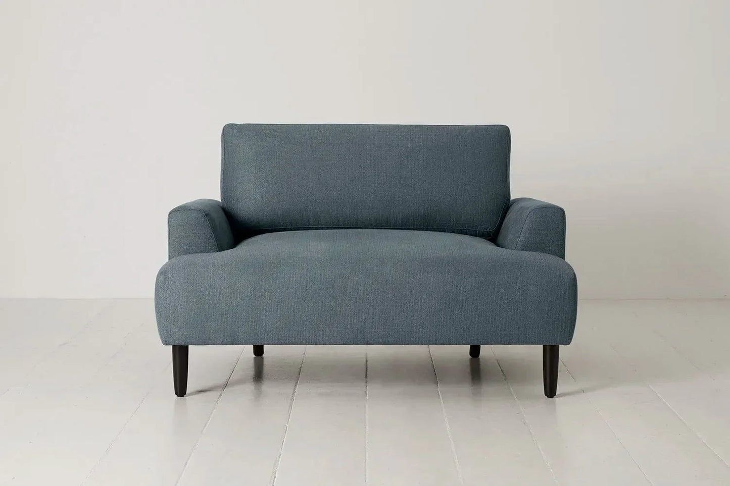 Model 05 Loveseat