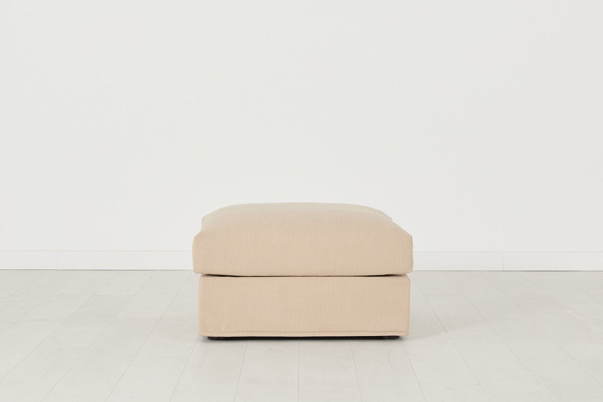 Model 06 Ottoman, Sand