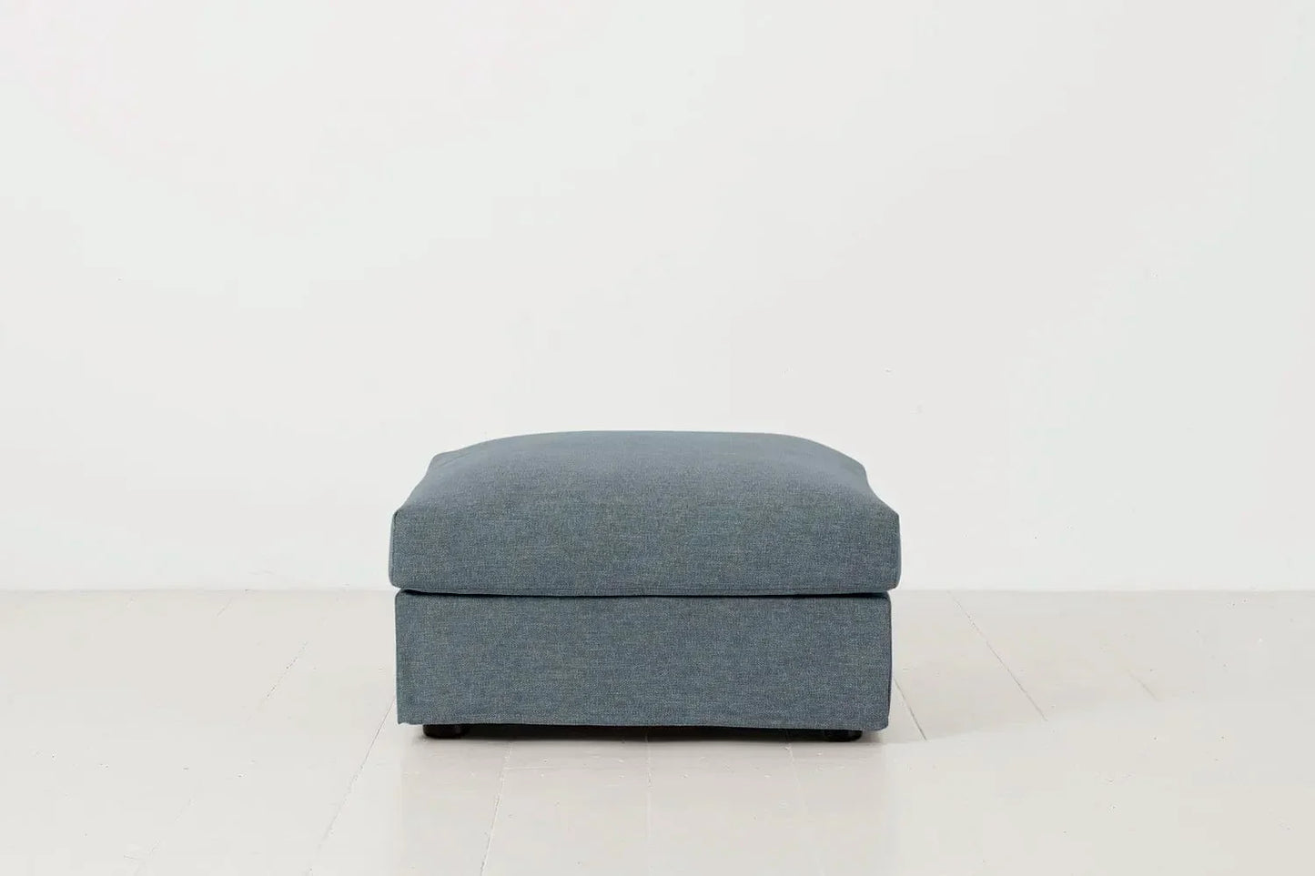 Model 06 Ottoman, Marine