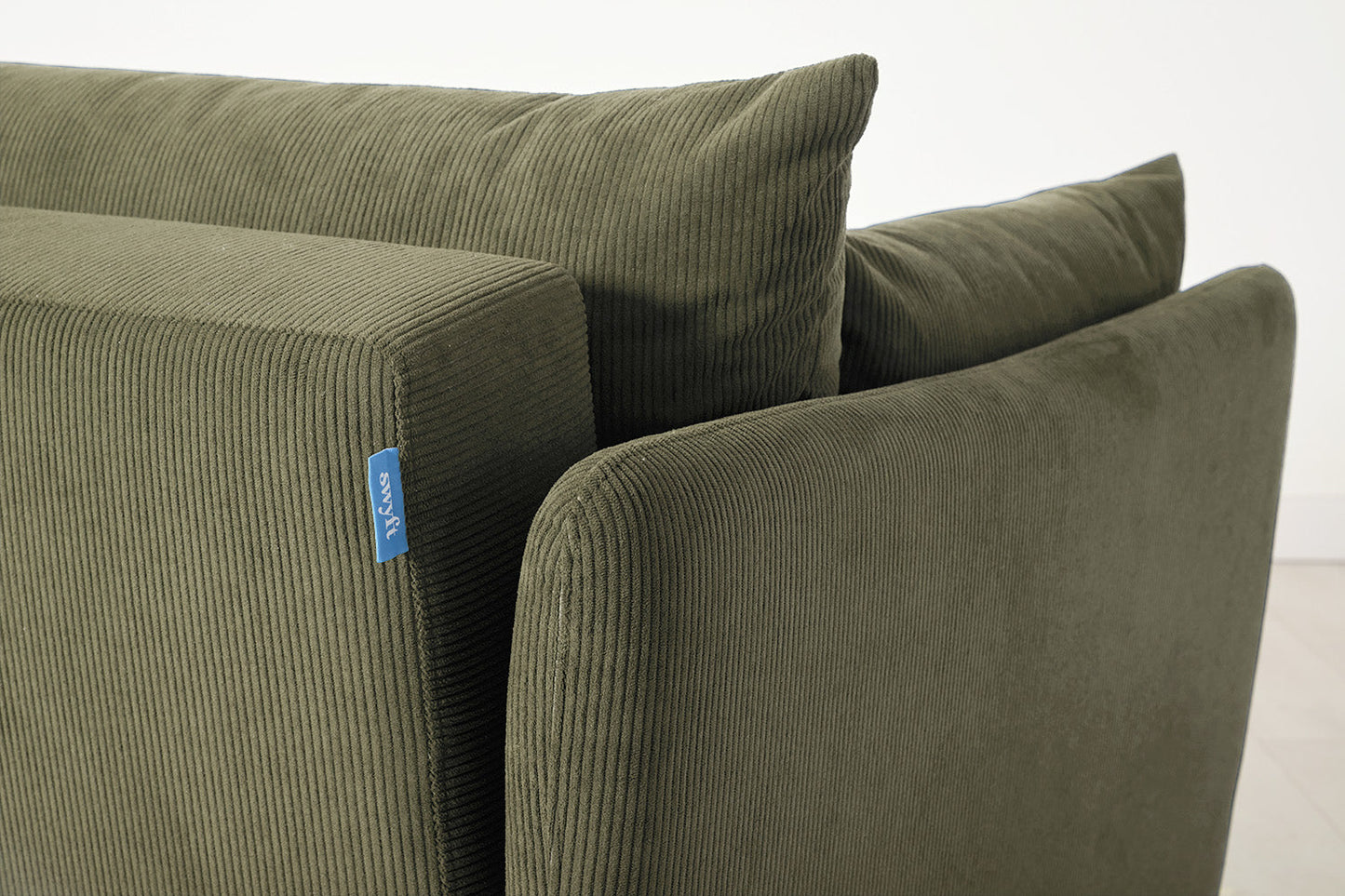 Model 08 Sofa Bed 2.5 Seater, Fennel