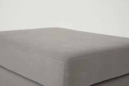 Model 08 Ottoman, Oak / Risso