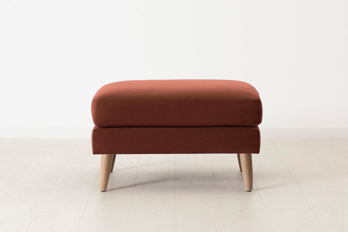 Model 08 Ottoman, Oak / Brick
