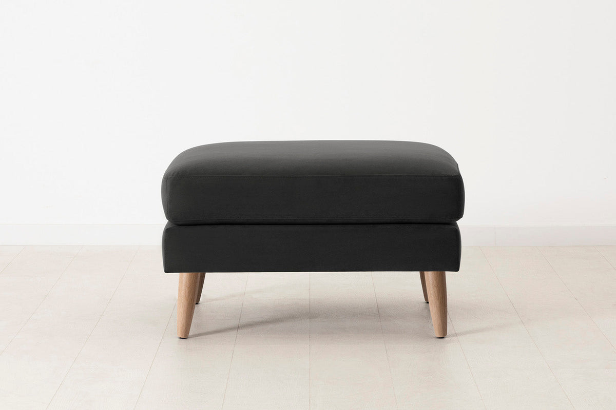 Model 08 Ottoman, Oak / Charcoal