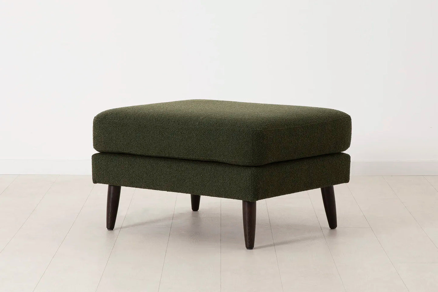 Model 08 Ottoman, Fern