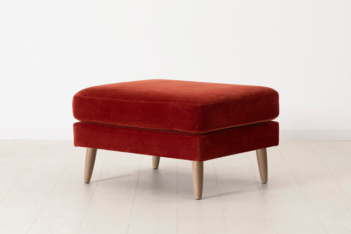 Model 08 Ottoman, Oak / Harissa