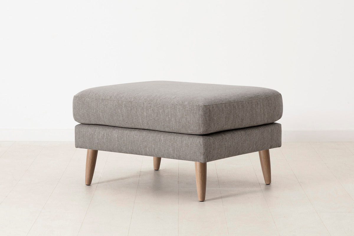 Model 08 Ottoman, Oak / Shadow