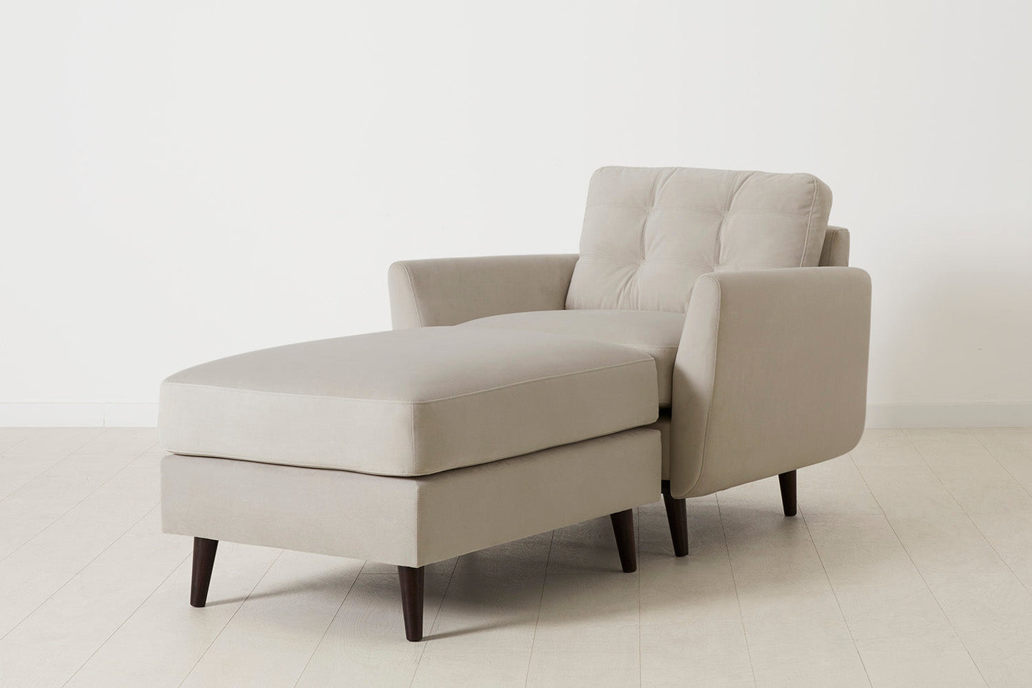 Model 10 Chaise Longue, Bone