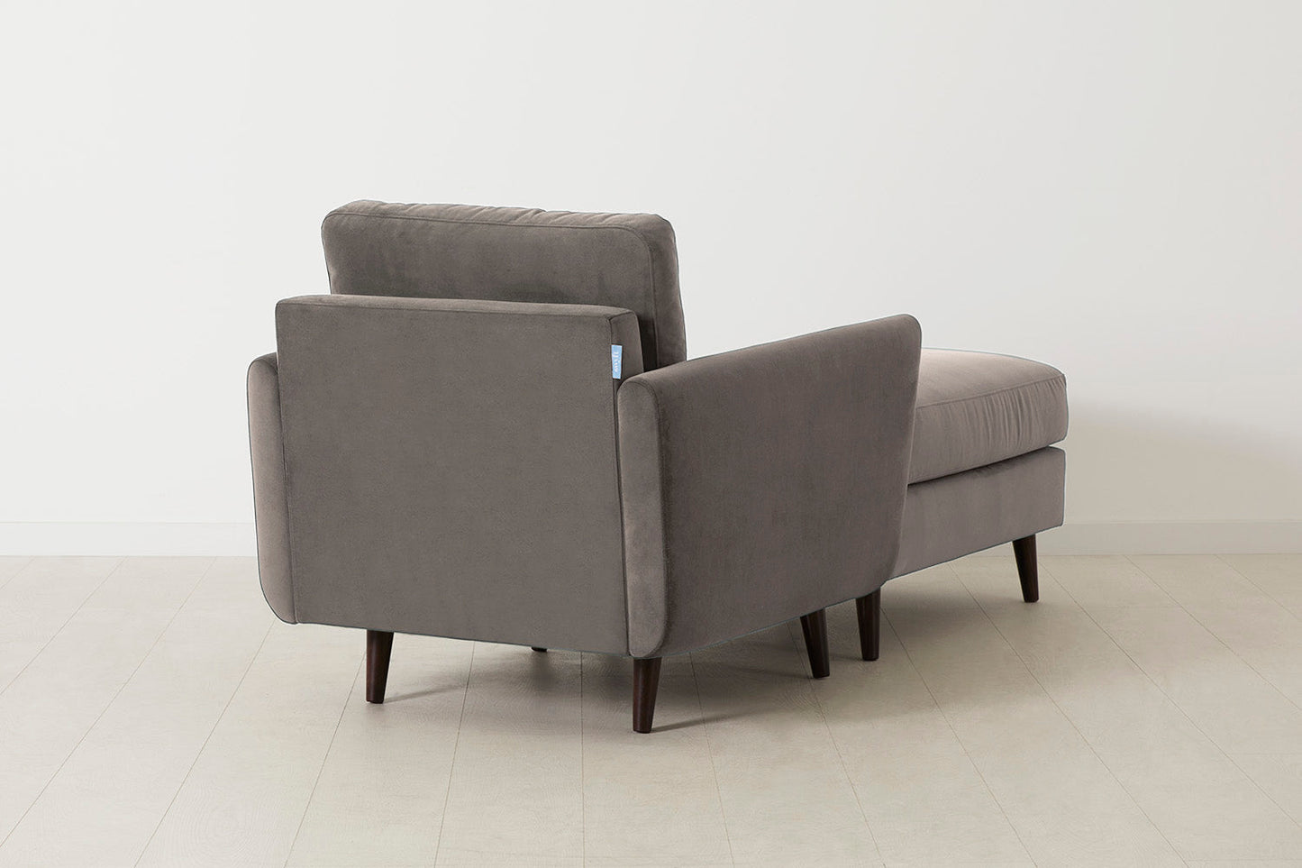 Model 10 Chaise Longue, Elephant