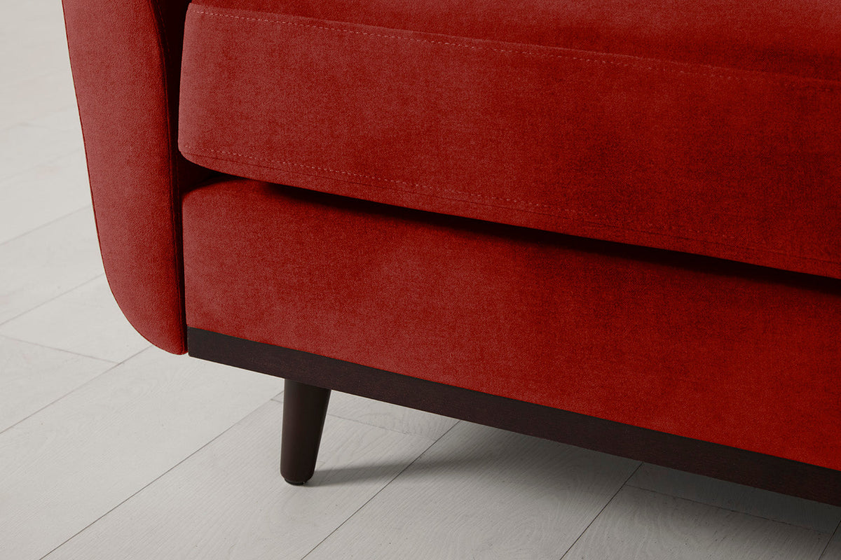 Model 10 Loveseat, Harissa