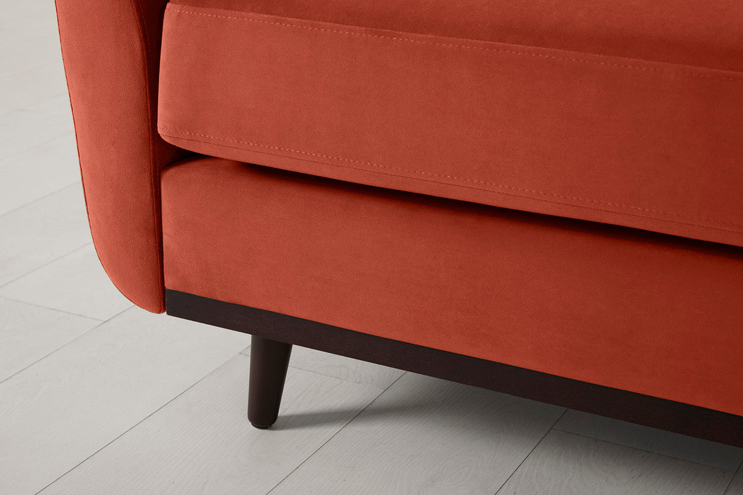 Model 10 Loveseat, Paprika