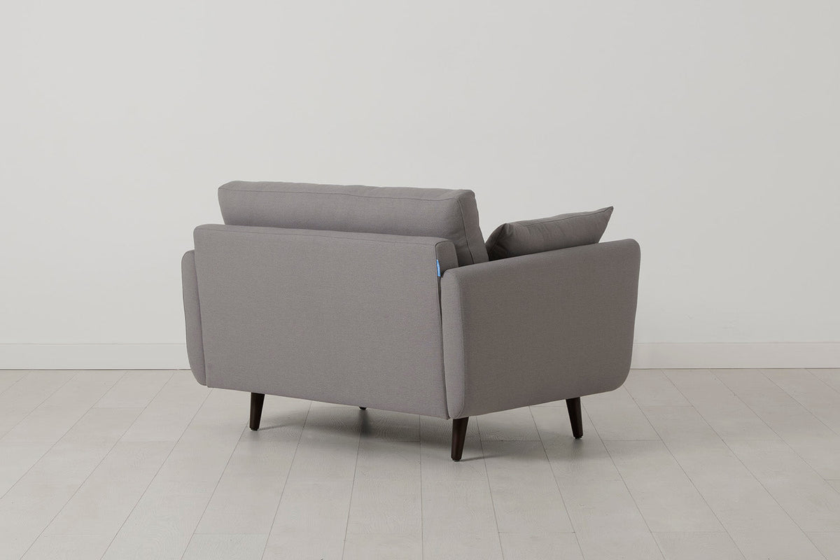 Model 10 Loveseat, Risso