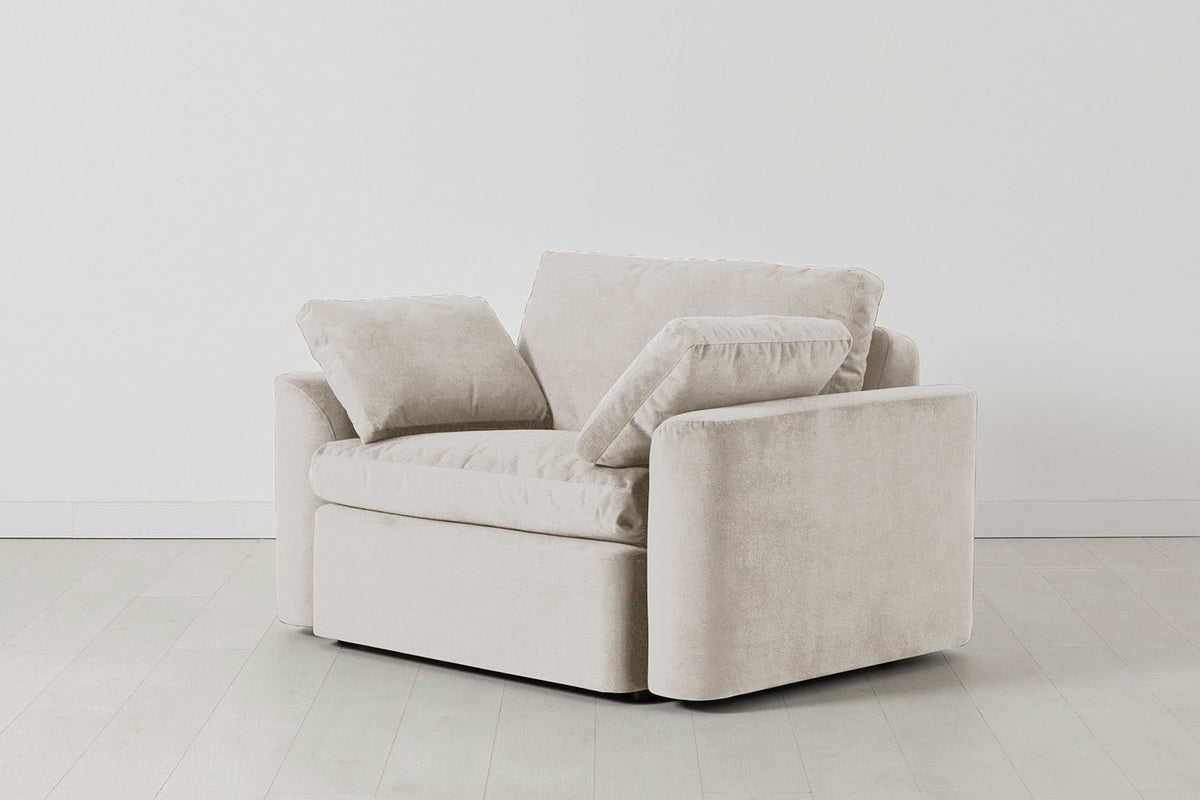 Model 13 Loveseat, Chalk