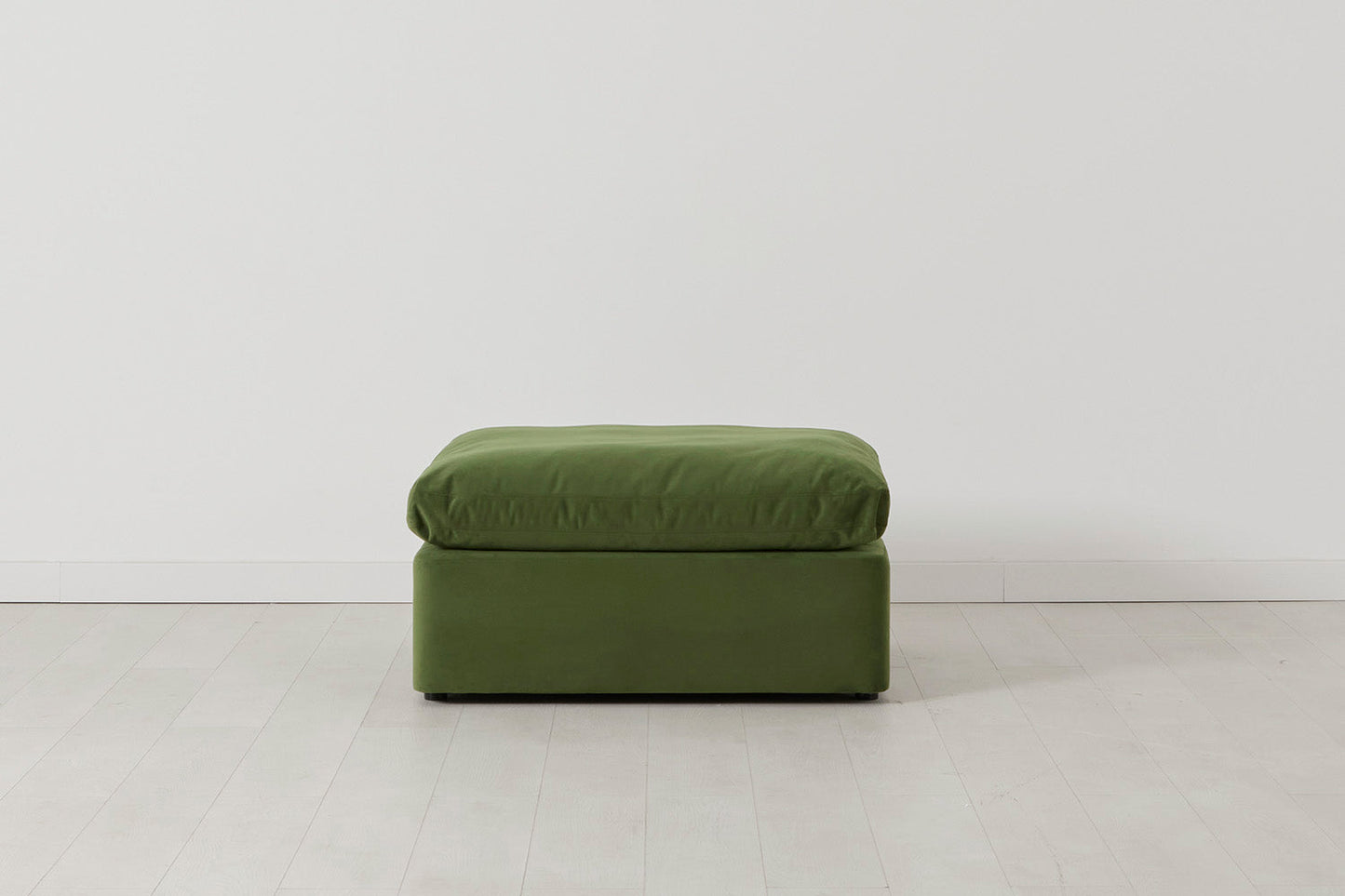 Model 13 Ottoman, Vine