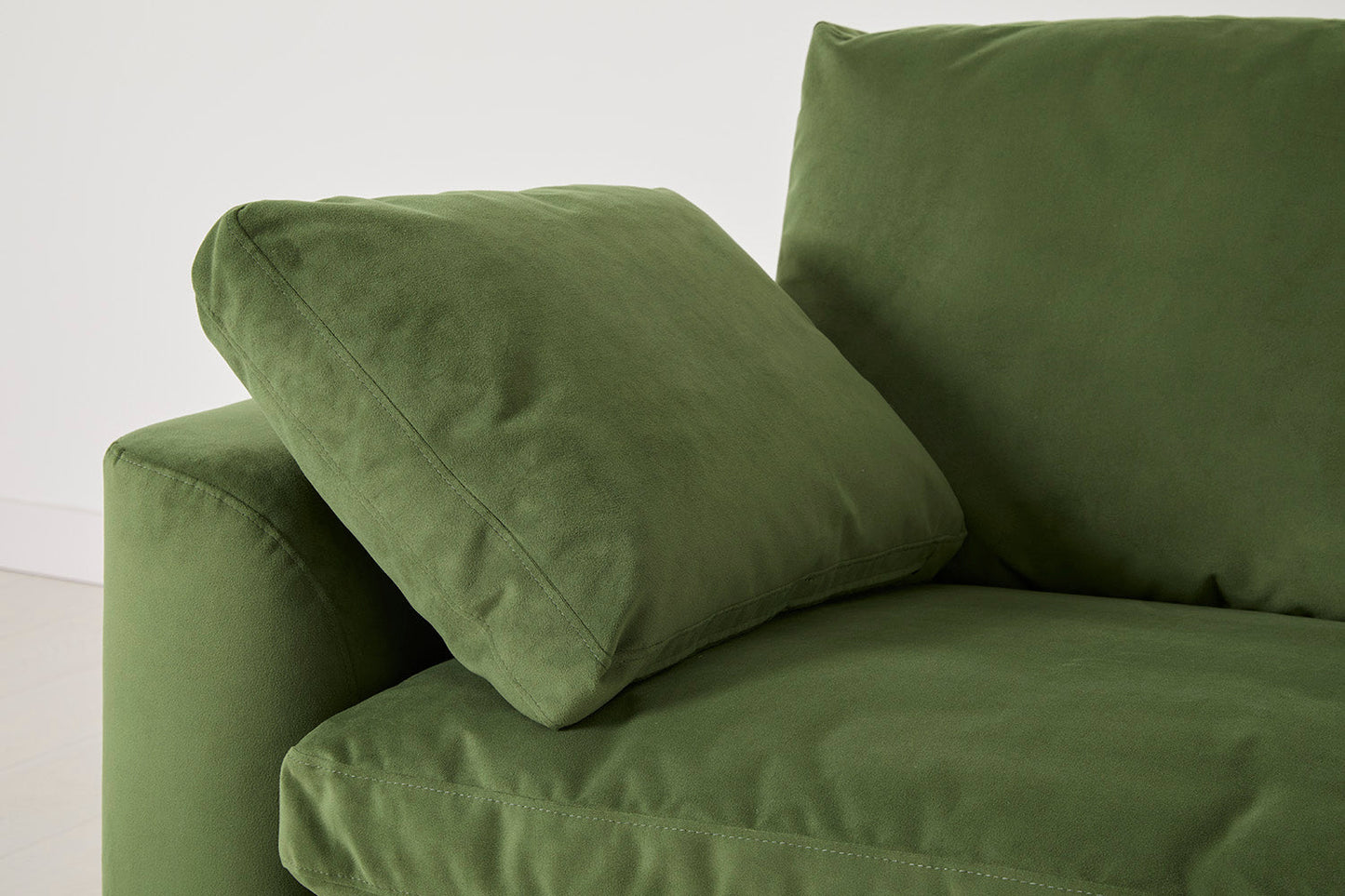 Model 13 2-Seater Sofa, Vine