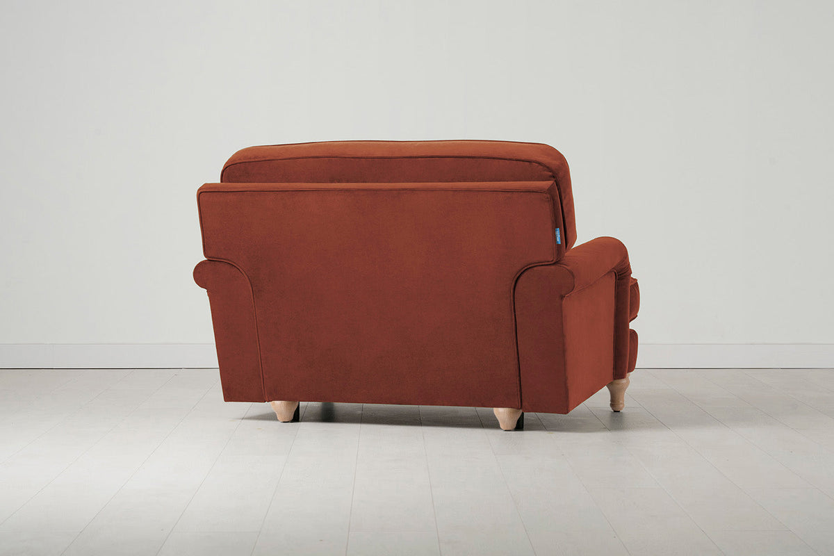 Model 15 Loveseat, Oak / Brick