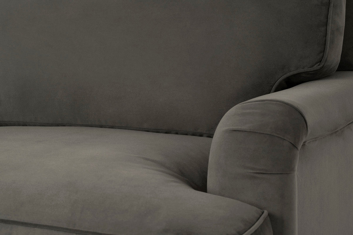 Model 15 Loveseat, Oak / Elephant