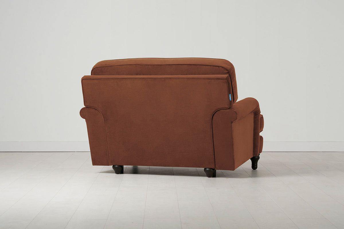 Model 15 Loveseat, Umber