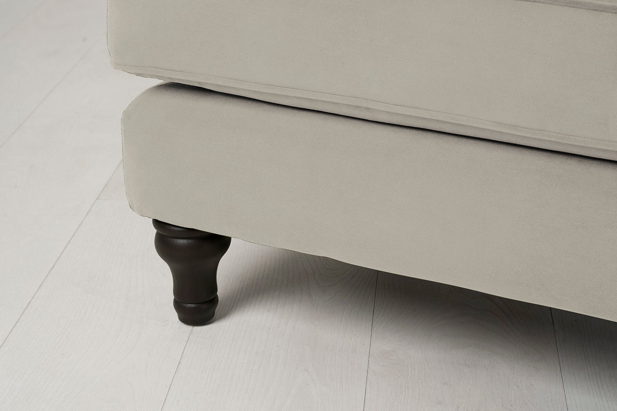 Model 15 Ottoman, Bone