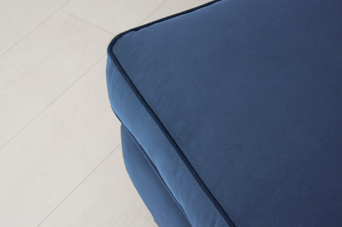 Model 15 Ottoman, Teal