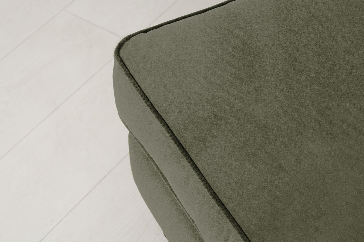 Model 15 Ottoman, Pine