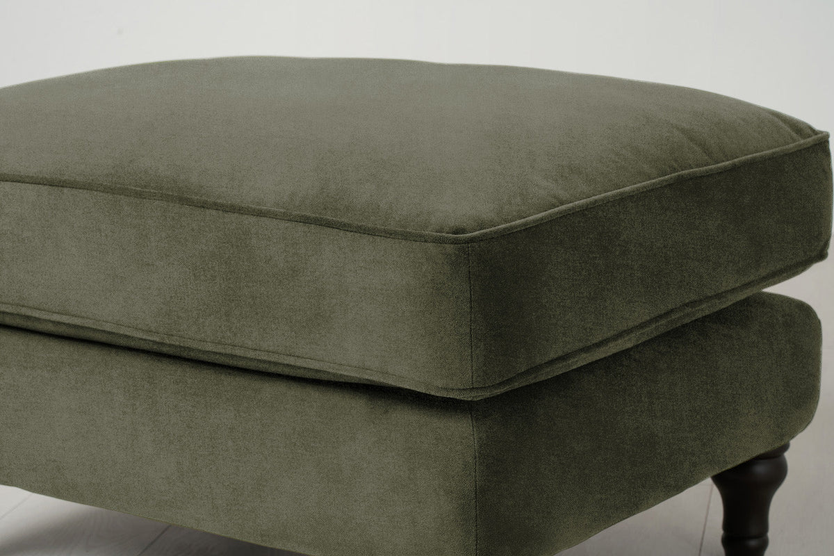Model 15 Ottoman, Pine