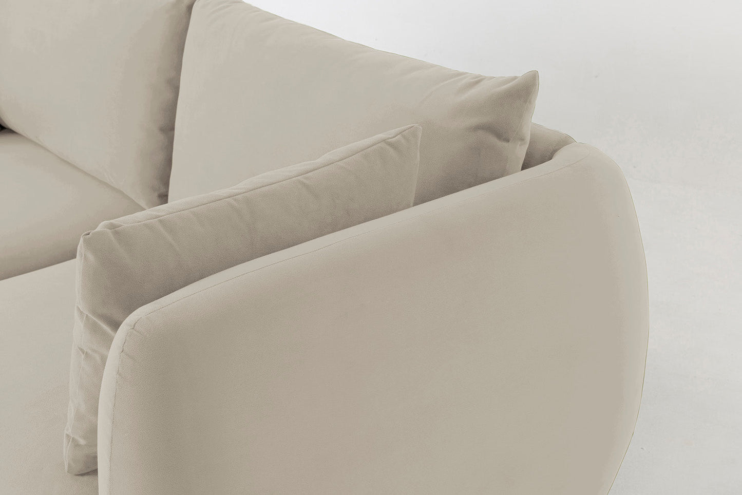 Model 16 3 Seater Sofa, Bone