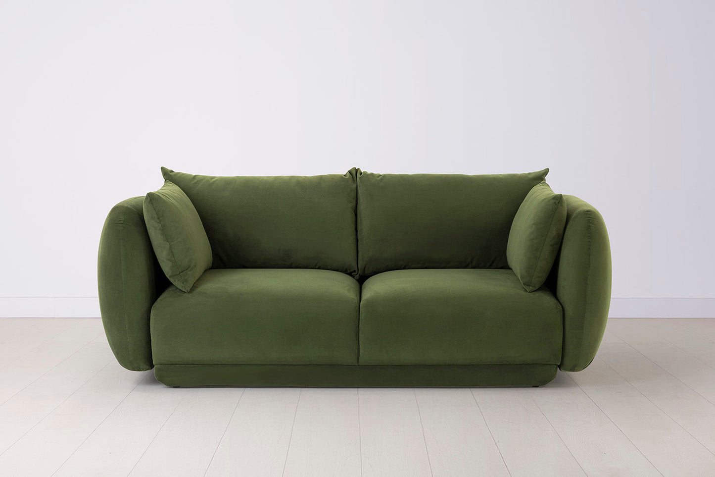 Model 16 3 Seater Sofa, Vine