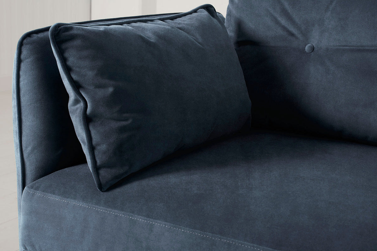 Model 19 Loveseat, Ocean — Cushion Detail