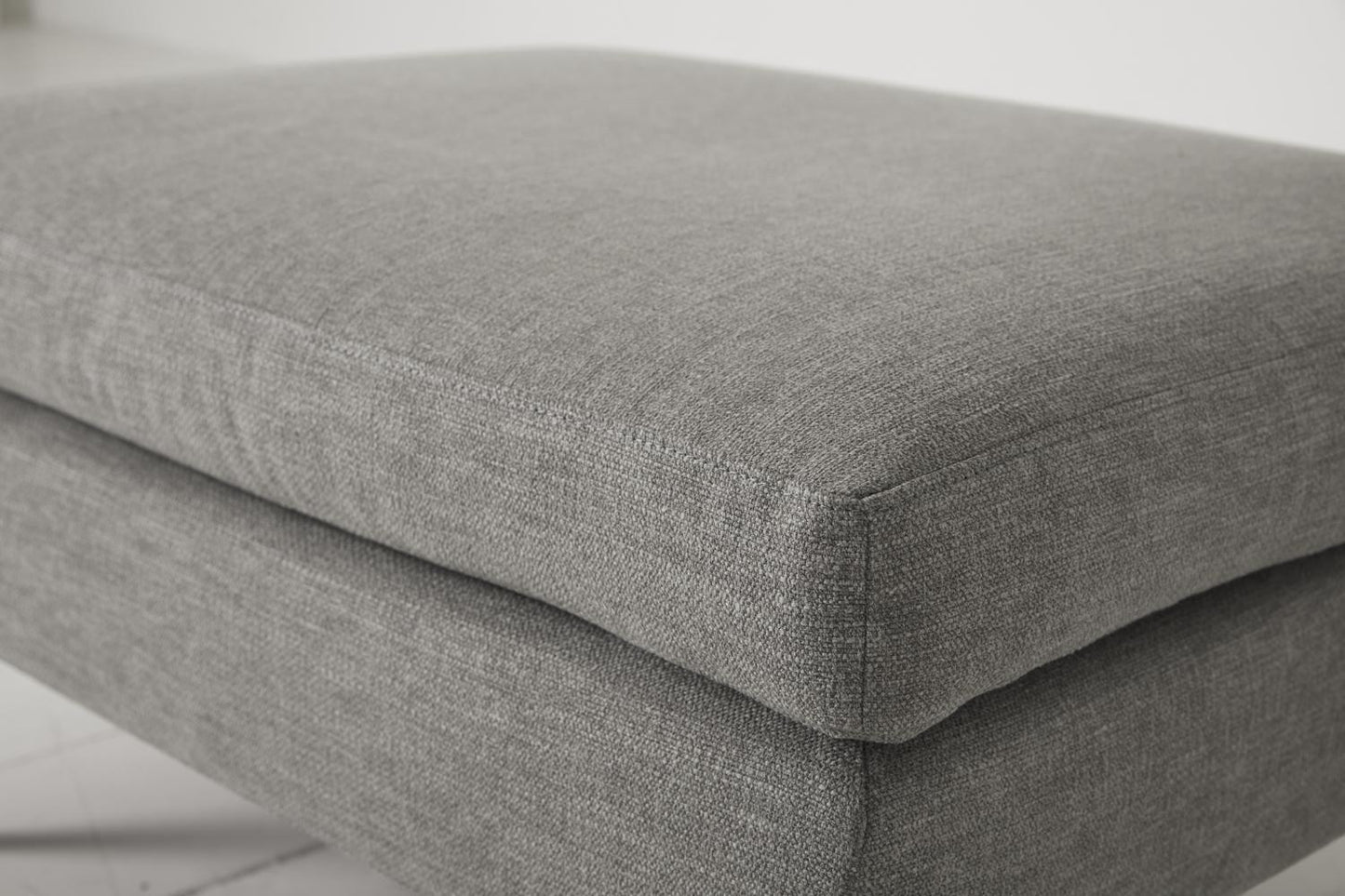 Model 01 Ottoman