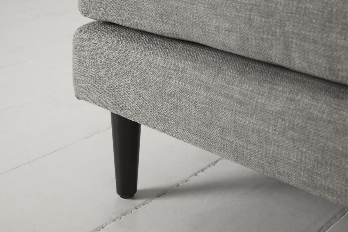 Model 01 Ottoman
