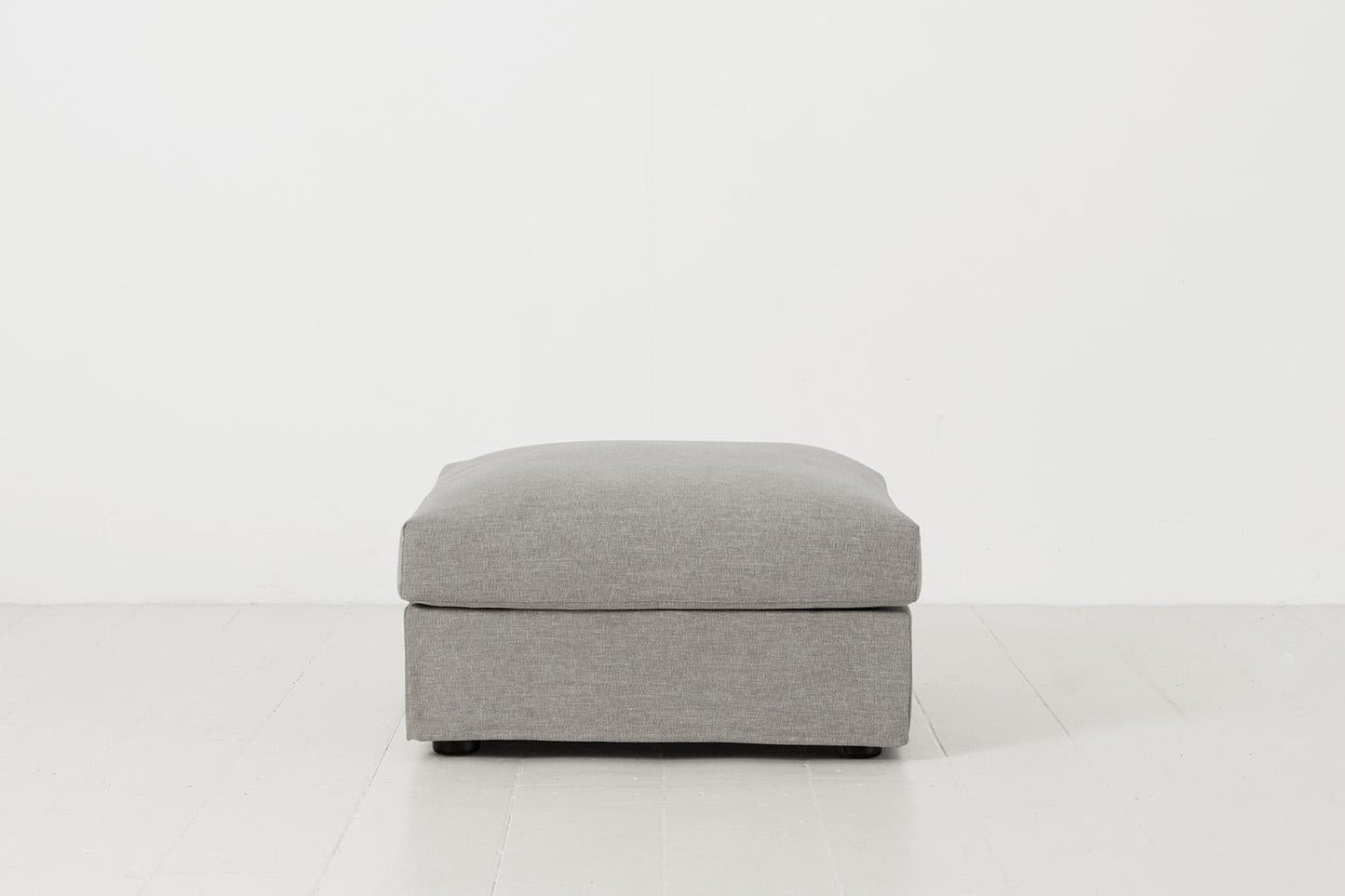 Model 06 Ottoman