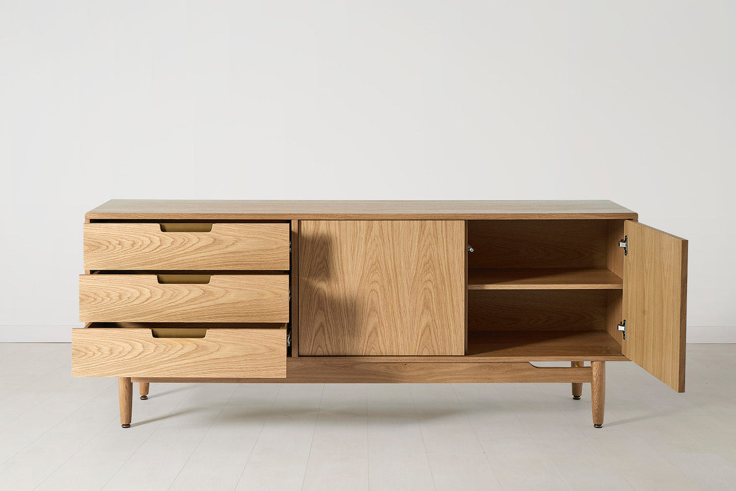 Sideboard 01