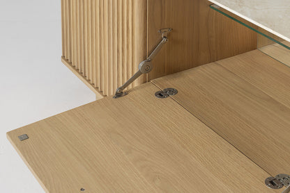 Sideboard 04