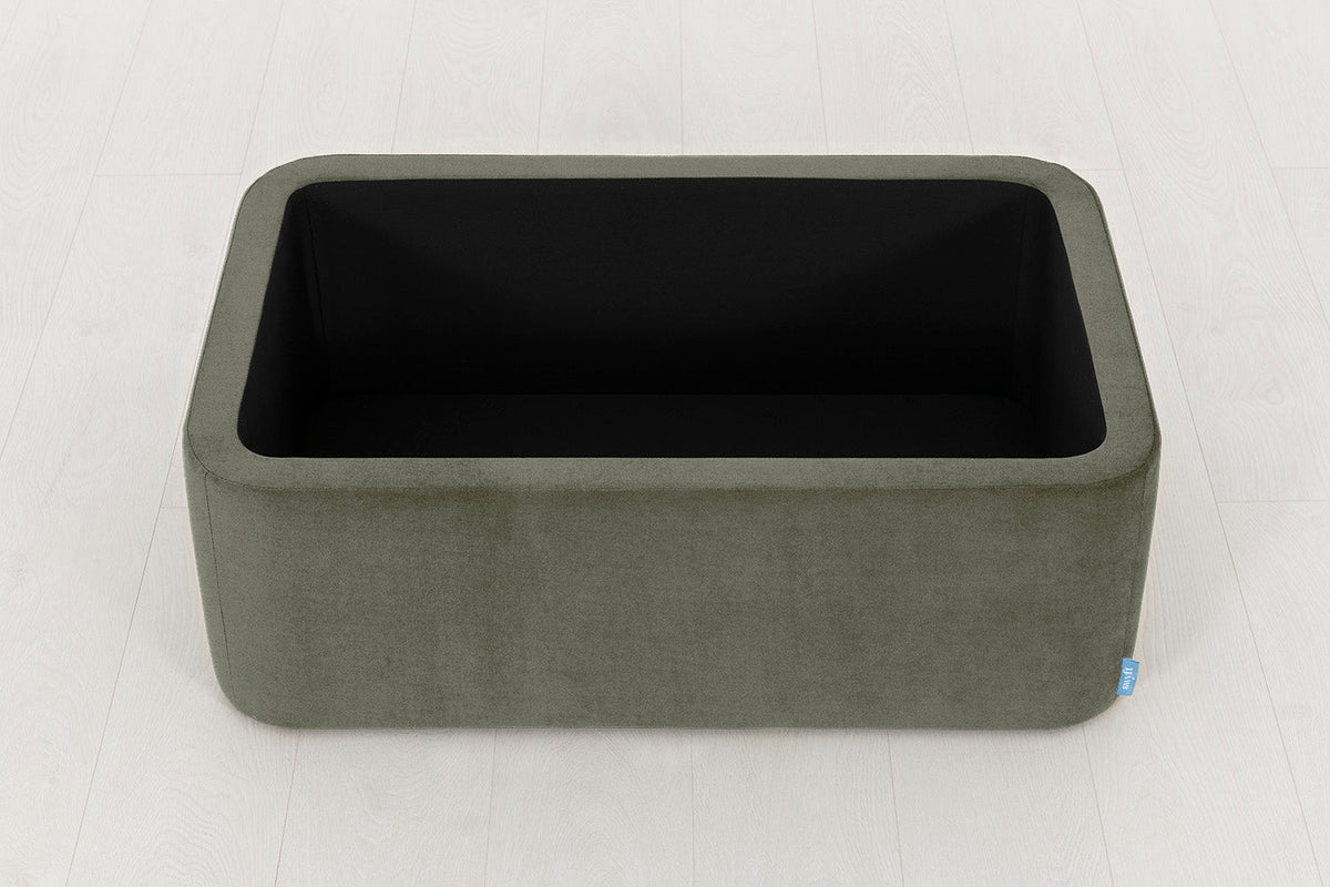 Storage 02, Pine
