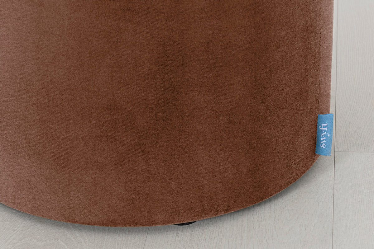 Storage 03, Russet