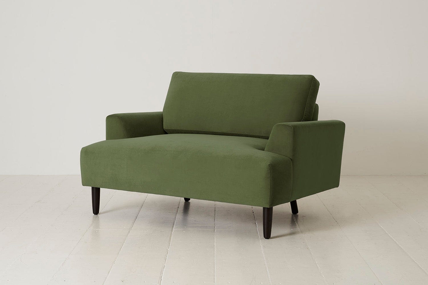 Model 05 Loveseat