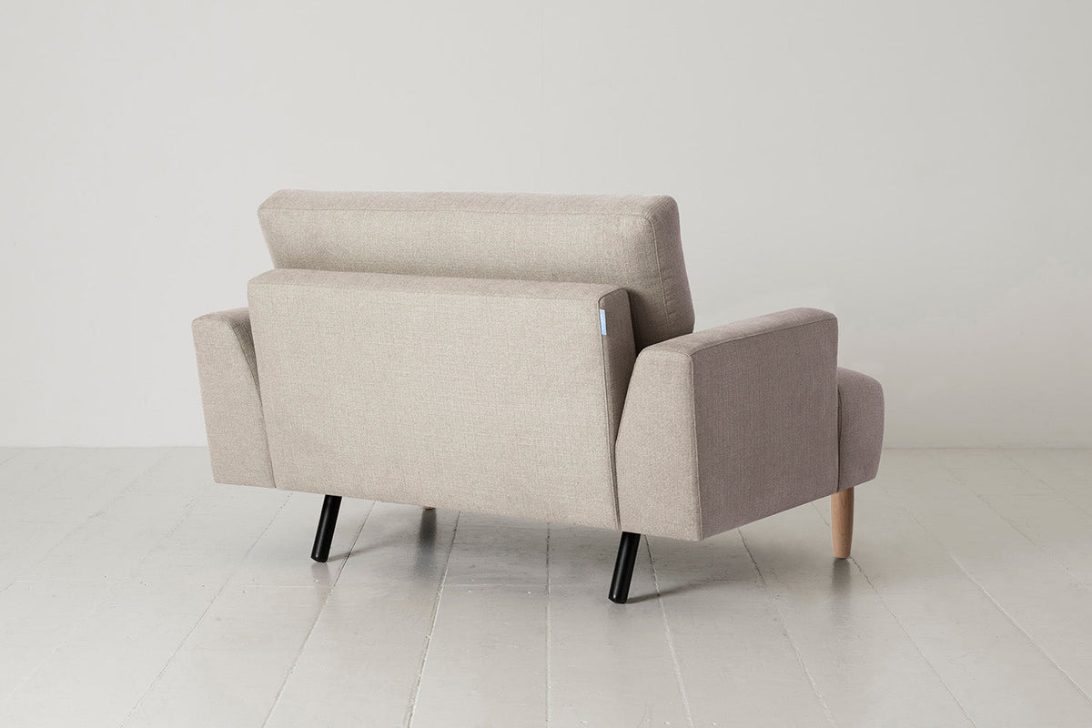 Model 05 Loveseat, Oak / Pumice