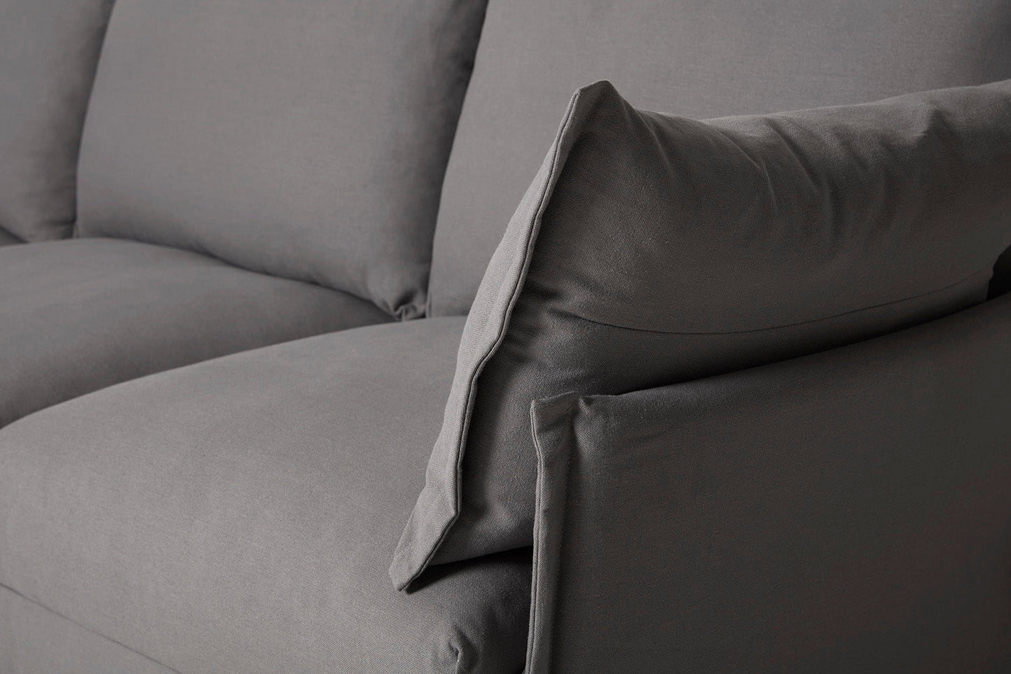 Model 06 2-Seater Right Chaise Sofa, Risso